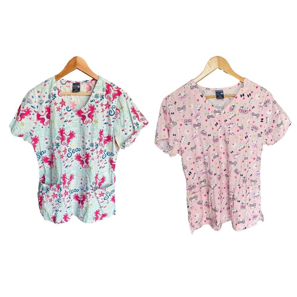 ZOE + CHLOE Bundle Two Tops Scrubs V Neck 100% Cotton Animals Cats Sea Horse , L